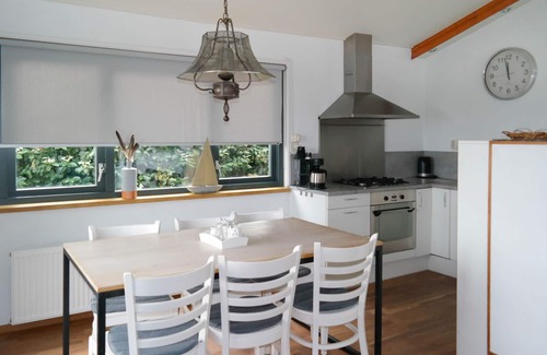 Anjum Casa | 6 personas frente al mar Lauwersmeer, casa totalmente equipada y moderna con sauna