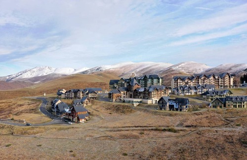 Germ Apartamento | Apartamento para 6 en Peyragudes con balcón y parking, admite mascotas