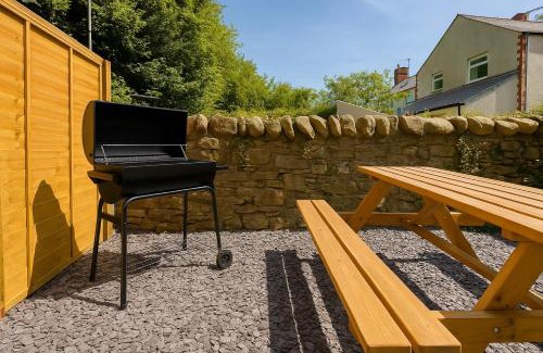 Cathays Apartamento | 6 Person Apartment in City Centre