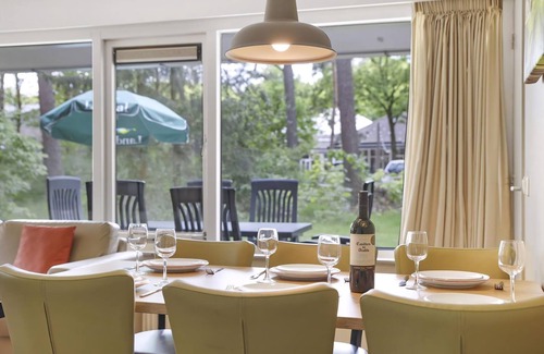 Nieuw-Milligen Casa | 6-person bungalow in the holiday park Landal Rabbit Hill