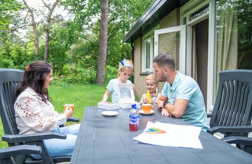 Nieuw-Milligen Casa | 6-person bungalow in the holiday park Landal Rabbit Hill