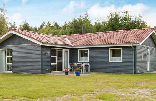 Bording Casa | Splendid Holiday Home in Bording with Terrace
