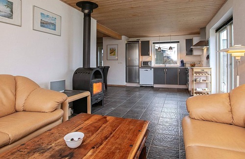 Karrebksminde Casa | 6 person holiday home in Karrebæksminde