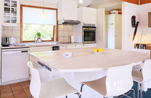 Smidstrup Strand Casa | 6 Person Holiday Home in Gilleleje