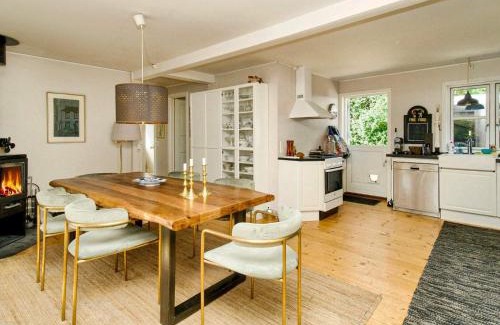 Smidstrup Strand Casa | 6 person holiday home in Gilleleje