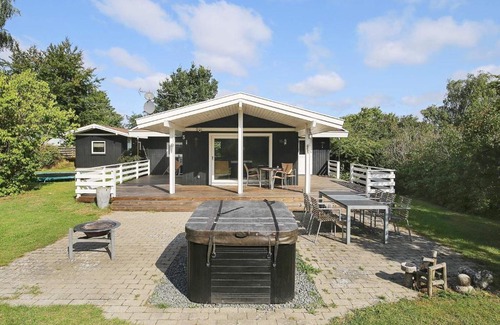 Kulhuse Casa | 6 person holiday home in J gerspris
