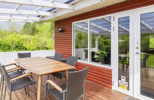 Nibe Casa | 6 person holiday home in Nibe