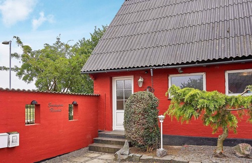 Ronne Casa | 6 person holiday home in Rønne