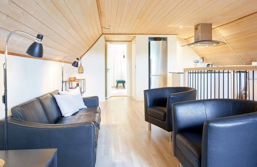 Ronne Casa | 6 person holiday home in Rønne