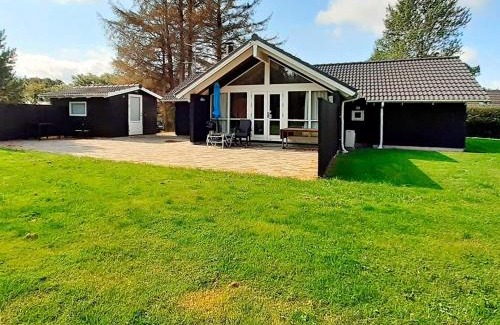 Hoensinge Casa | 6 person holiday home in Højby