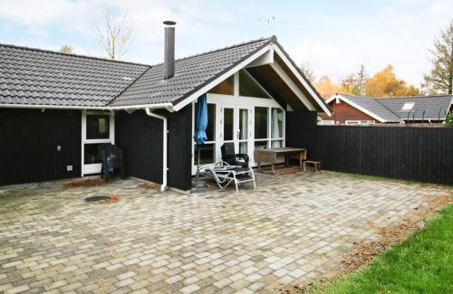 Hoensinge Casa | 6 person holiday home in Højby