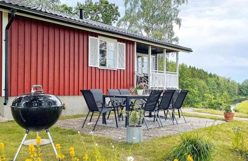 Mellerud Casa | 6 person holiday home in MELLERUD-By Traum