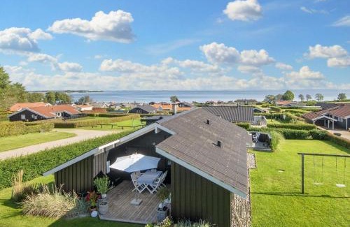Grønninghoved Strand Casa | 6 person holiday home in Sjølund-By Traum