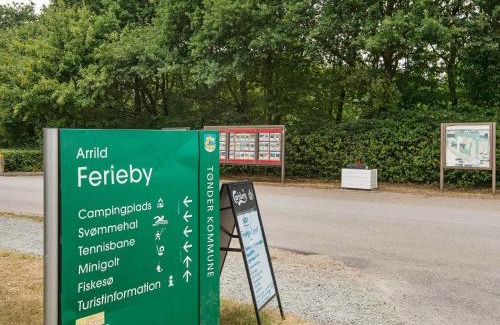 Arrild Ferieby Casa | 6 person holiday home in Toftlund
