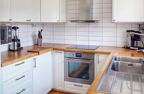 Kyrkesund Casa | 8 personas casa en KLÖVEDAL