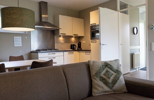 Heimbach Villa | 6-person villa Edersee with its own sauna in Dormio Resort Eifeler Tor