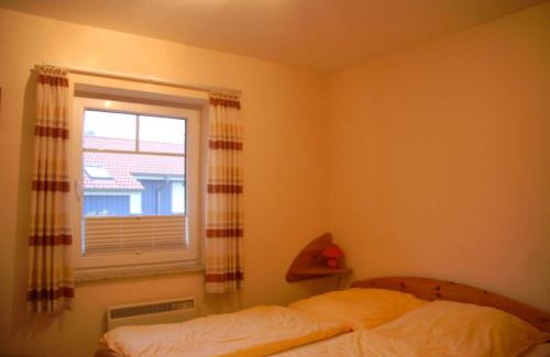 Norderteil Casa | 6 Personen Familienferienhaus mit Sauna, Whirlpool zwei Toiletten und Kaminofen in Otterndorf