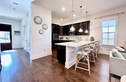 Villa Lago Casa | 6-Seat Golf Cart ☀️*Heated Pool | Beach Equip | On Golf Course ☀️ Sandestin