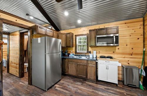 Hico Casa | 6 Tiny Town Bunk House Tiny Home Animals Fire Pit by Vacation Your Way