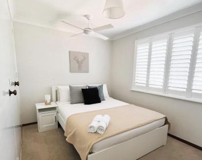Scarborough Casa | 6 Tranquil Leafygreen Scarbbeach Townhse