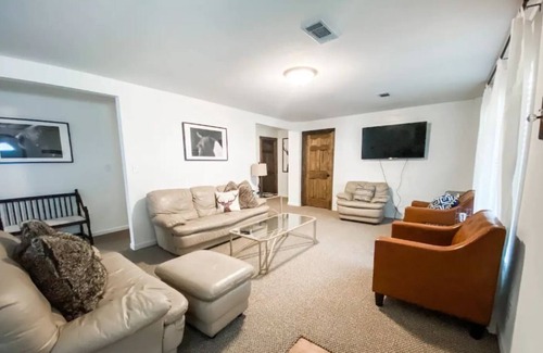 Bates Casa | 60 acres nestled in the Ouachita National Forest