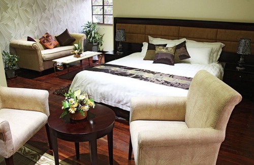 Harare East Cabina | 60 Knightsbridge Road