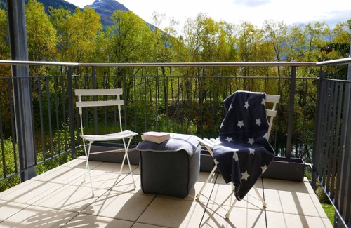 Samedan Apartamento | 60 m² Apartamento ∙ 2 habitaciones ∙ 4 huéspedes