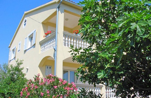 Vodice Apartamento | 60 m² Apartamento ∙ 2 habitaciones ∙ 4 huéspedes