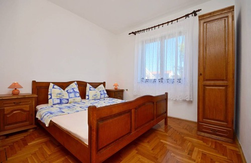 Vodice Apartamento | 60 m² Apartamento ∙ 2 habitaciones ∙ 4 huéspedes