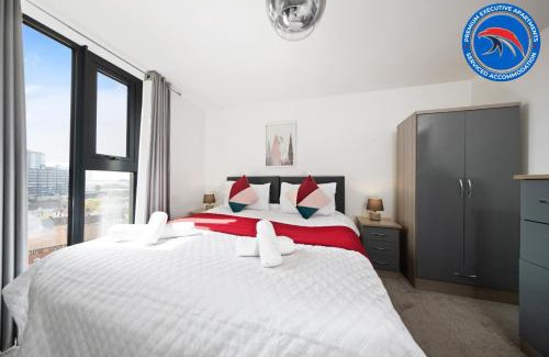 The Westside Apartamento | 60 PERCENT OFF FOR LONG STAYS - FOR BUSINESS, FAMILIES, AND LEISURE- Book Today at Premium Executive Serviced Apartments - Birmingham City Center - WestGate, 1 Bed Apt, FREE WI-FI