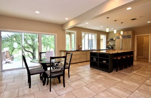 Martindale Casa | River Park Oasis- A LO LARGO DEL RÍO SAN MARCOS!