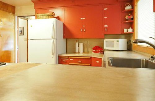 Joseph Casa | 60073 Wallowa Lake Hwy (upper unit)