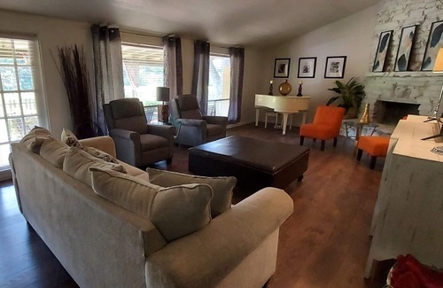 Shreveport Casa | 6011 On The Ponderosa