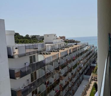 Cap de Salou Apartamento | 602 Cala Forn Salou Side sea views w Direct access to the beach