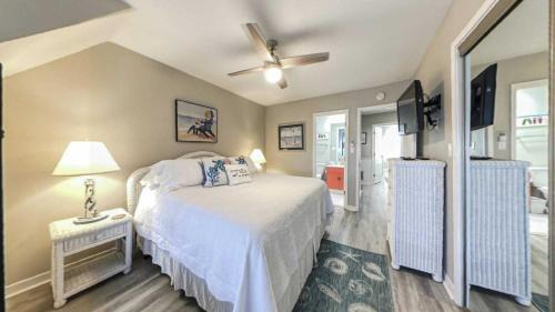 Saint Helena Island Casa | 608 New Haven - Resort Access included! Great North Island Location!