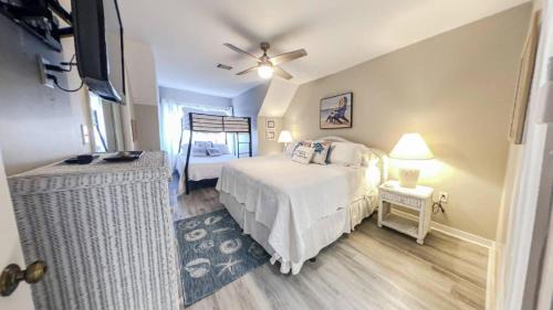 Saint Helena Island Casa | 608 New Haven - Resort Access included! Great North Island Location!