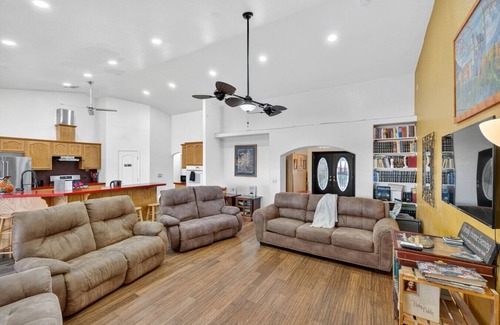 Pahrump Casa | 6091 Katie Ln @ Pahrump, NV