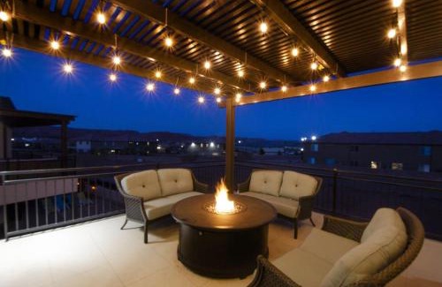 Santa Clara Casa | 61-62| 2 Homes Duplex in Ocotillo Springs with Private Pool