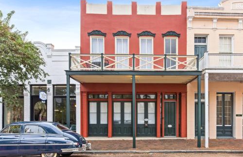Natchez Apartamento | 610 Franklin - Upstairs - 1 Bed, 1 Bath, Sleeps 4, Walk to Downtown
