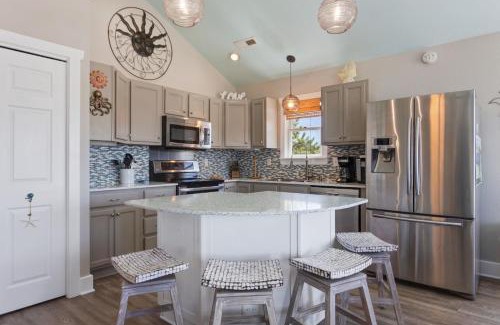 Nags Head Casa | 6138 - Island Life Cottage