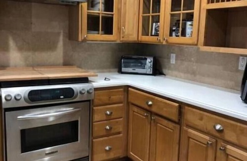 Windhover Casa | 6151 Sandcrest · Next to Universal. Pool Sleep 9. Walk to Park