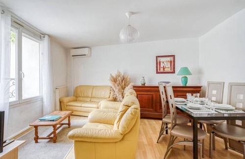 Centre Historique Apartamento | 62 m² Apartamento ∙ 1 habitación ∙ 3 personas