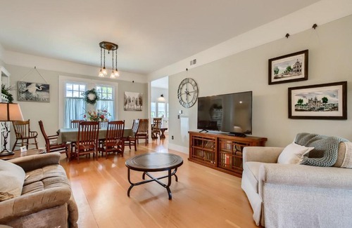 Castle Rock Casa | 620 2nd St