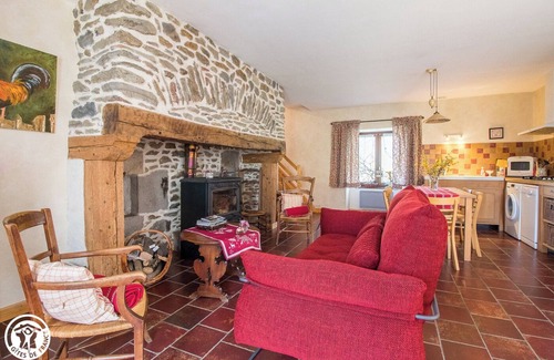 Aveze Casa | 63g63570 - Aveze - Gîte