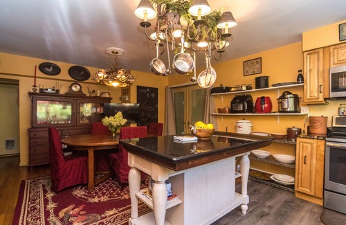 Tylersport Casa | 65 Acre Private Estate
