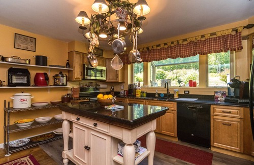 Tylersport Casa | 65 Acre Private Estate