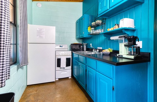 Rio Frio Cabina | 65 acres of the Texas Hill country and a Cozy Secluded Cabin