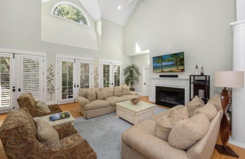 Vanderhorst Plantation Casa | 65 Surfsong Road by Akers Ellis Rentals