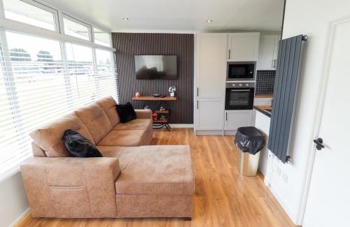Chapel Saint Leonards Casa | 66 Cherry Park