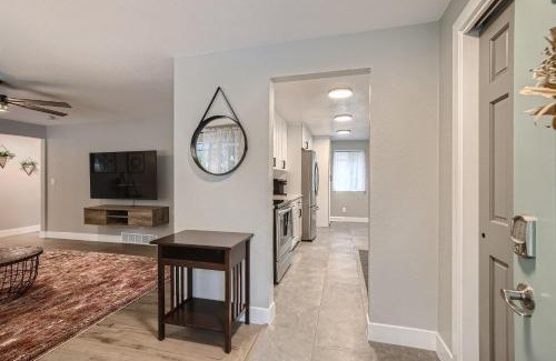 Lamar Heights Area Casa | 6636 Depew St (upper)